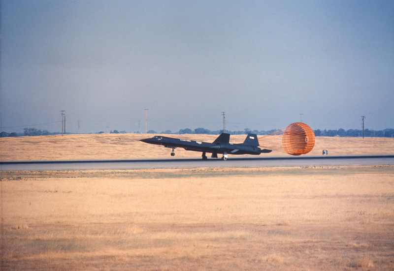 Illustration for article titled La evolución del avión espía SR-71 Blackbird en espectaculares imágenes